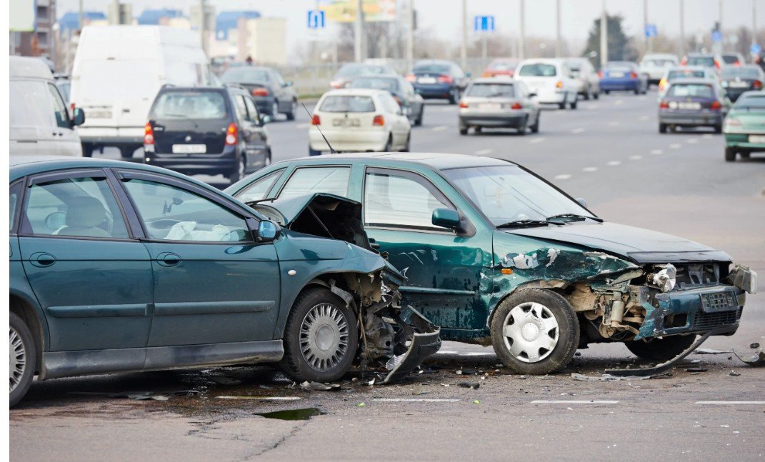 24-orëshi me mbi 100 aksidente trafiku në vend