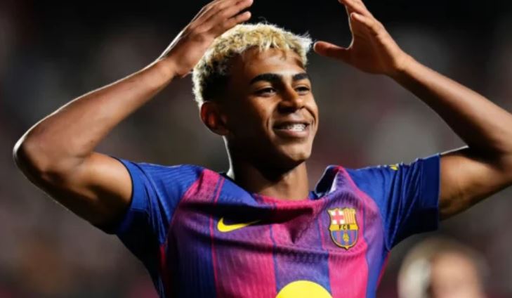 Lamine Yamal shpallet “Sulmuesi i Vitit” nga “Globe Soccer Awards”