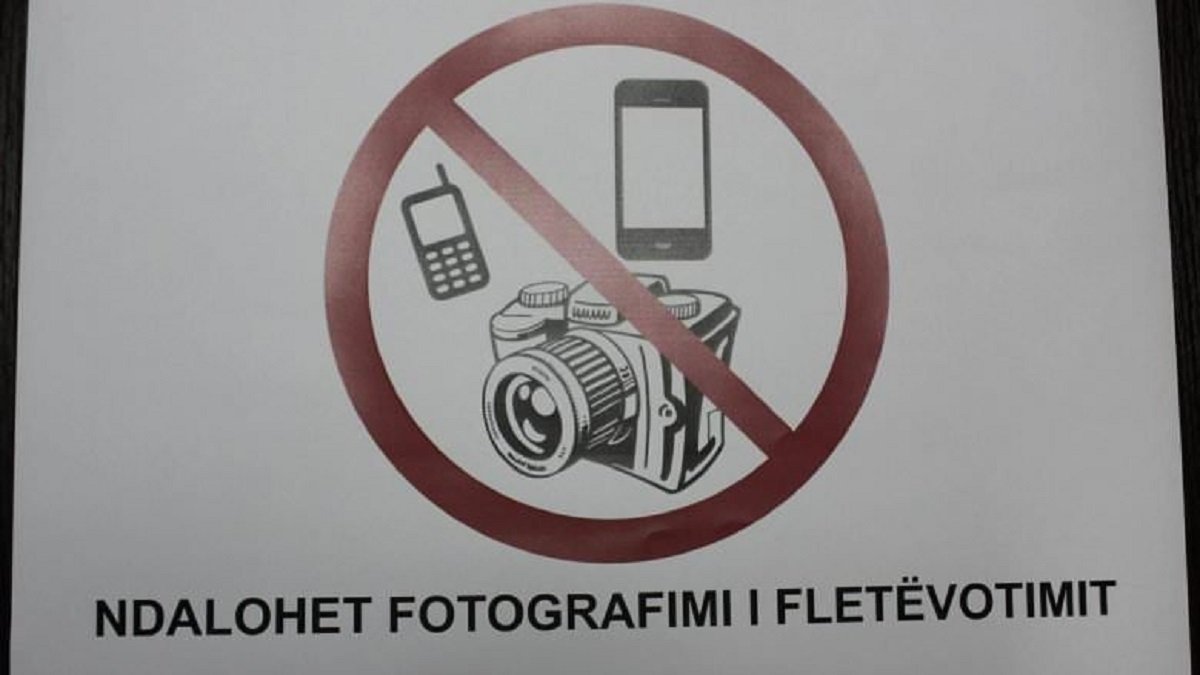 Incidenti në Suharekë: Votën e fotografoi dhe e postoi në rrjete sociale, intervistohet nga policia