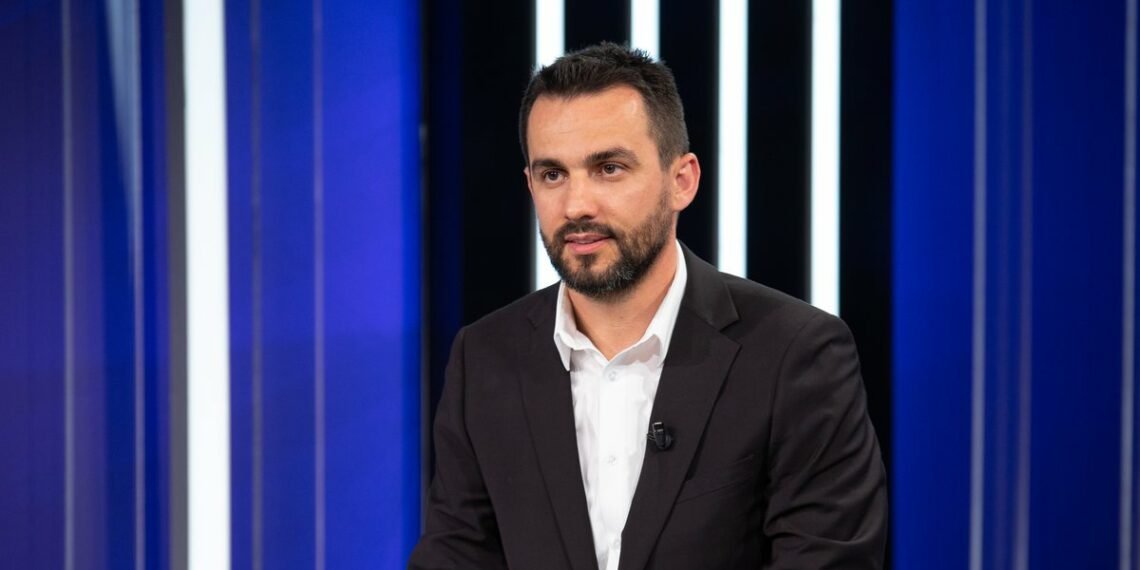 Fitorja e Kurtit, Lapaj: Urime Kosovë, ka lezet demokracia
