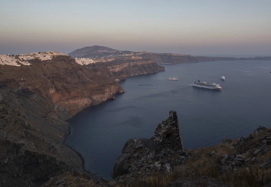 A ka frikë për shpërthimin e vullkanit në Santorini, çfarë thonë ekspertët