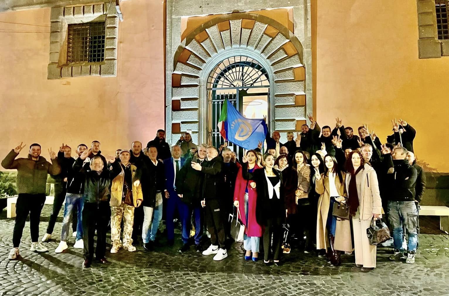 Zgjedhjet e 11 majit, Gjekmarkaj takim me emigrantët shqiptarë në Itali