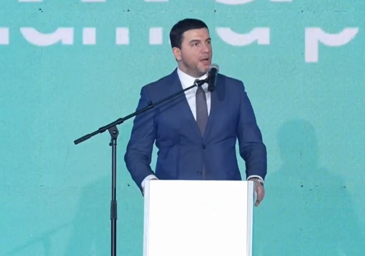 Krasniqi e falënderon eurodeputetin Barna për mbështetjen ndaj Hamzës