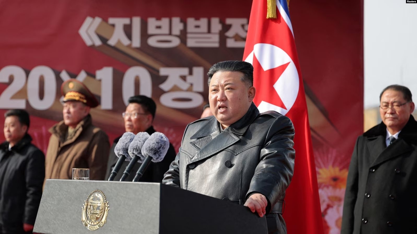 Koreja e Veriut zotohet të forcojë programin e saj të armëve bërthamore
