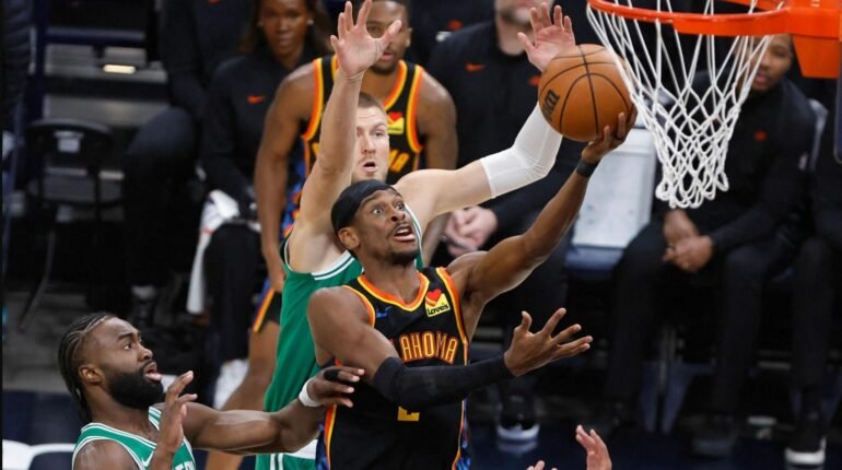 Oklahoma nuk ndalet, mposht Boston dhe vijon dominimin në Konferencën e Perëndimit