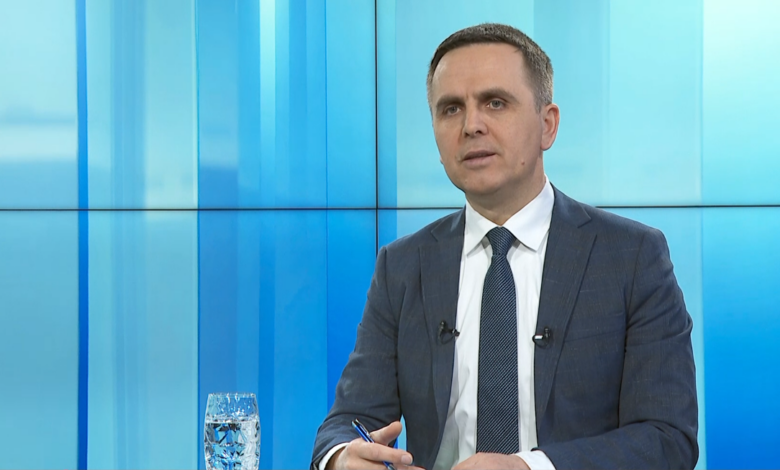 Kasami: Do t’i rrënoj objektet pa leje për të liruar hapësirat publike në qytet