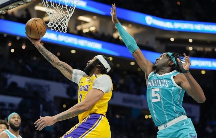 Lakers korrin suksesin e katërt radhazi