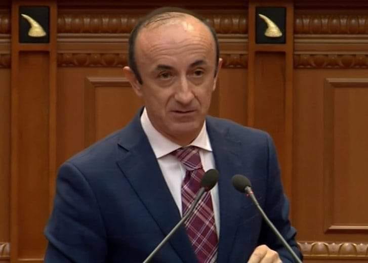 “Pse keni frikë?”/ Sula në parlament: Të miratohet projektligji, çdo deputet të deklarojë nëse ka përdorur SkyECC dhe EncroChat