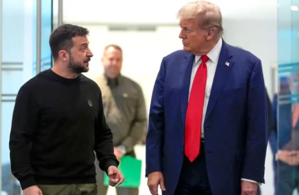Trump dhe Zelensky do të diskutojnë pezullimin e ndihmës amerikane të premten, pritet telefonata midis liderëve