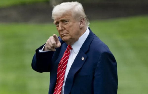 ​Trump padit Murdoch dhe Wall Street Journal për 10 miliardë dollarë për artikullin e Epstein