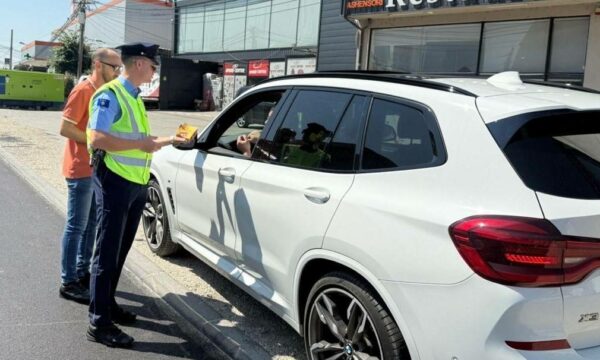 Policia nis fushatën: Festo me zemër jo me armë