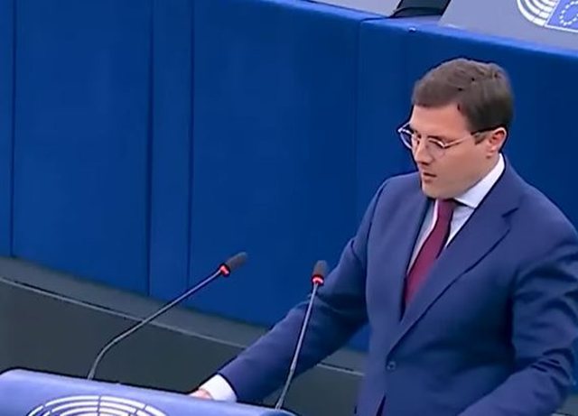 “Shqipëria, Kolumbia e Evropës”/ Eurodeputeti gjerman kundër anëtarësimit në BE