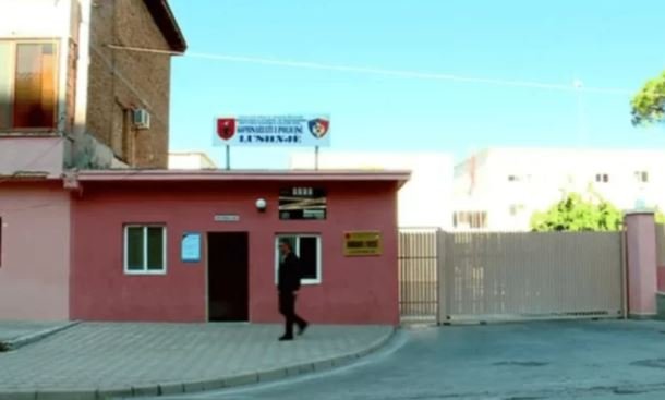 Iu mori dy personave shuma parash me anë të mashtrimit për përfaqësim ligjor, shpallet në kërkim avokatja në Lushnjë