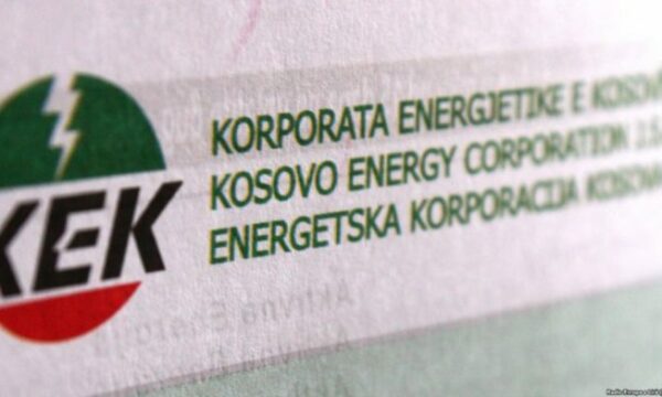 KEK-u njofton se kanë mbetur edhe 3 ditë afat për nënshkrim kontratash për konsumatorët që kanë dalë në treg të hapur: Është obligative