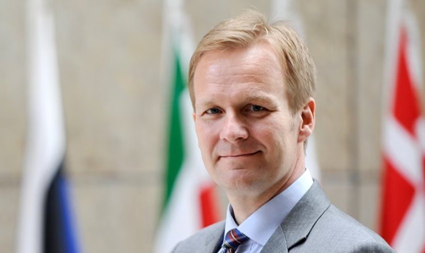 “Lëvizjet e fundit” në Bruksel, takimet Kosovë-Serbi - çka pritet nga Sorensen dhe Kallas?