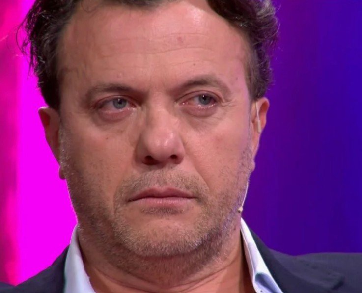 Laerti thotë se me gjakun e motrës së tij të ndjerë është rigjeneruar gjaku i Enver Hoxhës