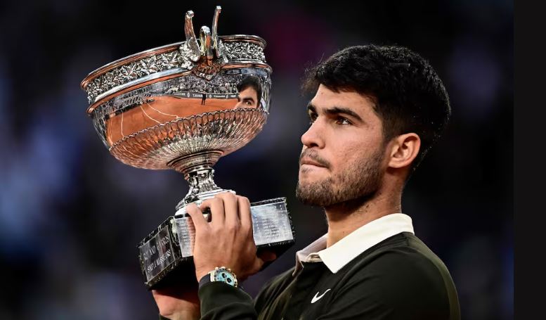 Alcaraz fiton maratonën 5 orëshe ndaj Sinner dhe mbron kurorën e kampionit 