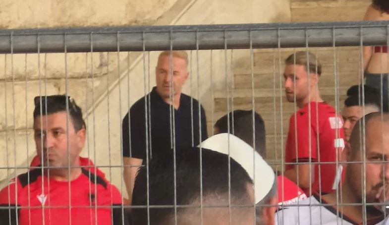 I pranishëm në “Air Albania” për të parë ndeshjen Shqipëri-Serbi, mediat italiane zbulojnë “misionin sekret” të Igli Tares