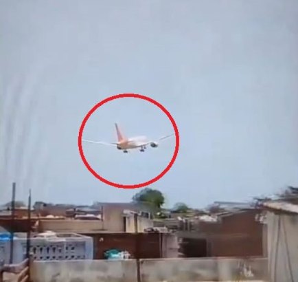 Asnjë i mbijetuar, publikohet momenti i rrëzimit të aeroplanit me mbi 240 njerëz në Indi