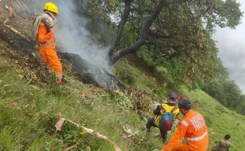 Shtatë të vdekur pas rrëzimit të helikopterit në Indi