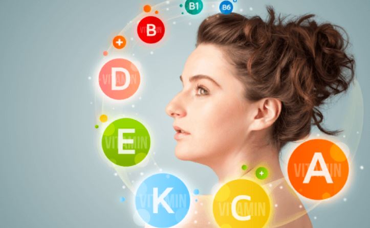 Cilat vitamina duhet të konsumoni për shëndet optimal gjatë verës?