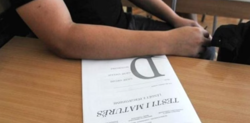 Përfundon me sukses pjesa e parë e Provimit të Maturës Shtetërore