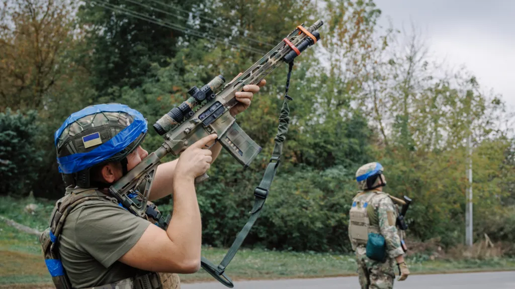 Ukraina ende po kontrollon pak territor brenda Kurskut të Rusisë