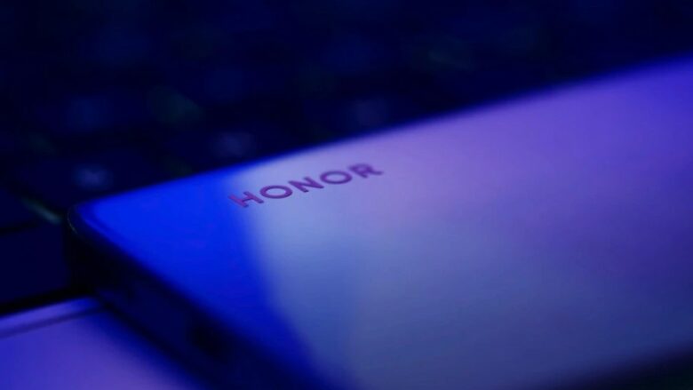 Honor Magic V5 zbulohet para premierës, Zbulohen dizajni – dimensionet dhe përshtypjet e para