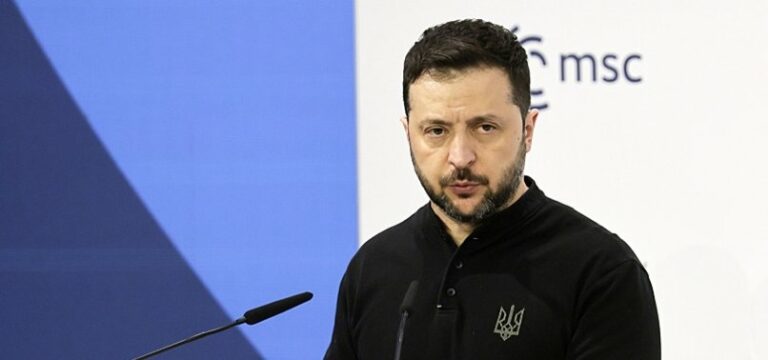 “Paqja është e nevojshme”! Zelensky: Po punojmë bashkë me Amerikën dhe partnerët tanë ndërkombëtarë