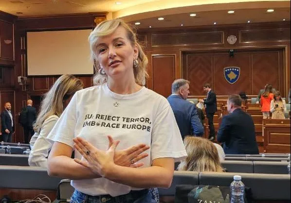 Adriana Matoshi e konfirmon se është bërë deputete: Ju jam përjetësisht mirënjohëse që me vullnetin tuaj më zgjodhët