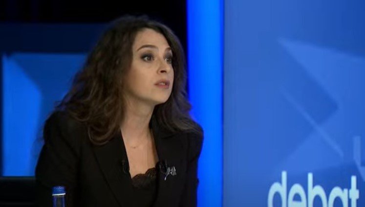 Kica-Xhelili: Sulmet ndaj meje janë të drejtuara për shkak të qëndrimeve politike