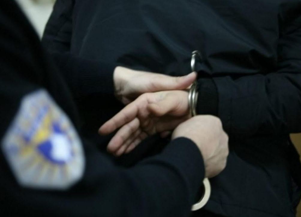 Arrestohet shtetasi i Shqipërisë në Vërmicë, iu gjet marihuanë