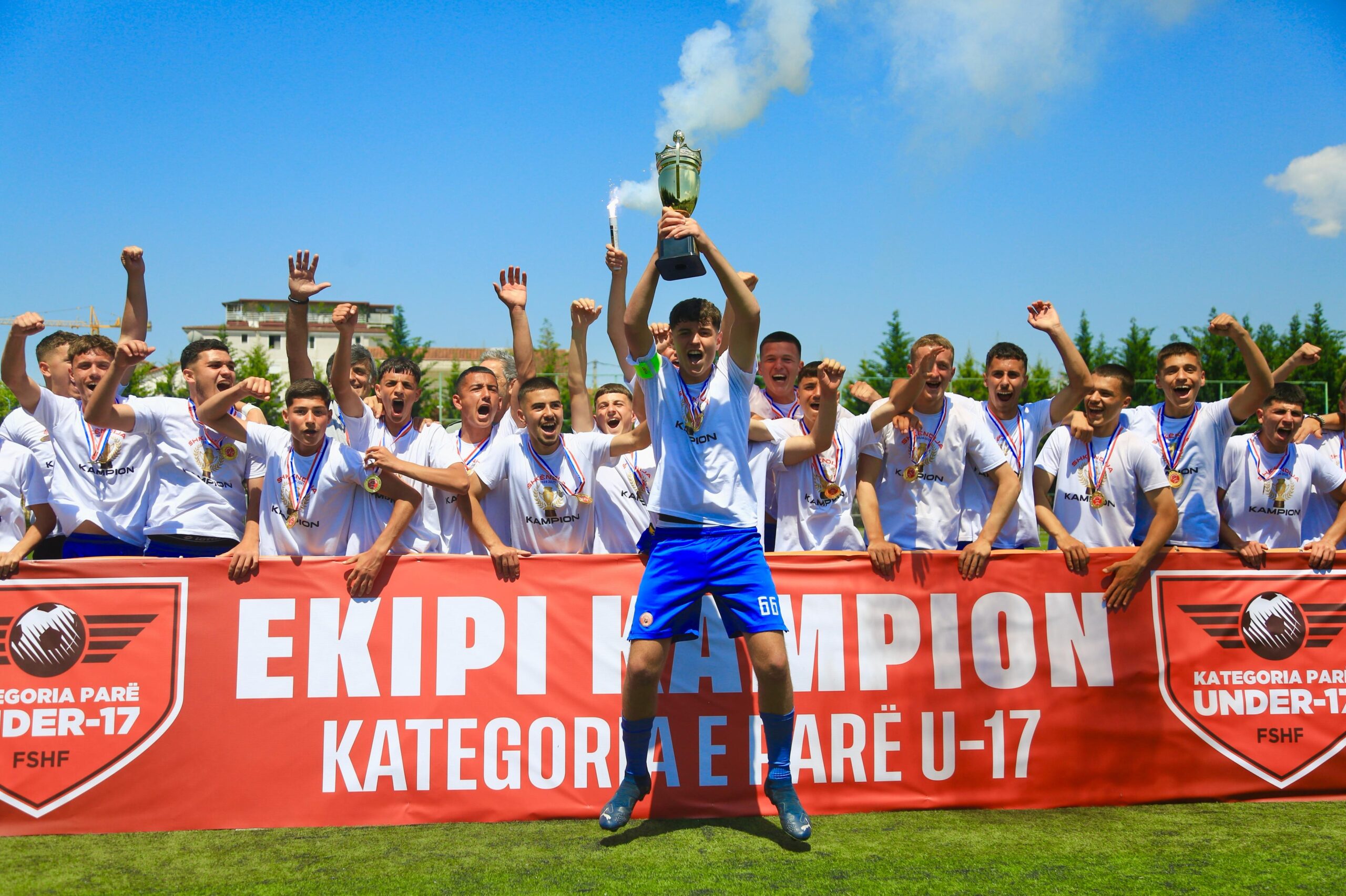 Shkëndija e Tiranës kurorëzohet kampione e Kategorisë së Parë U-17