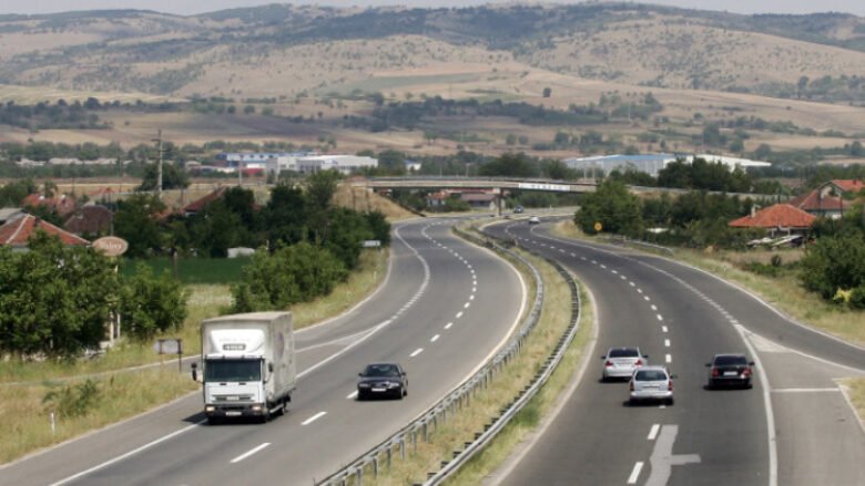 Komunikacioni në Maqedoni, nuk ka pritje në pikat kufitare