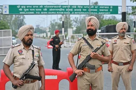 Numri i të vdekurve nga sulmet në Indi rritet në 31, sipas ushtrisë pakistaneze