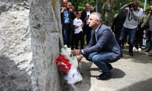Bekim Jashari: Sot përkujtuam 26 vjetorin e çlirimit të fshatit Shqiponjë