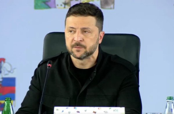 Zelensky i kërkoi Trumpit të mos marrë vendime për luftë 'pa ne'