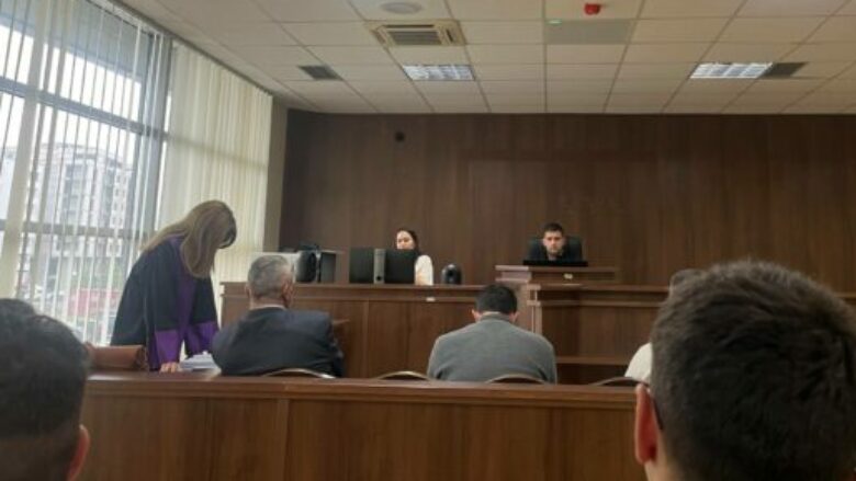 Kërkohet paraburgim ndaj tre të dyshuarve për ushtrim ndikimi, në mesin e tyre një avokat dhe një zyrtar i gjykatës