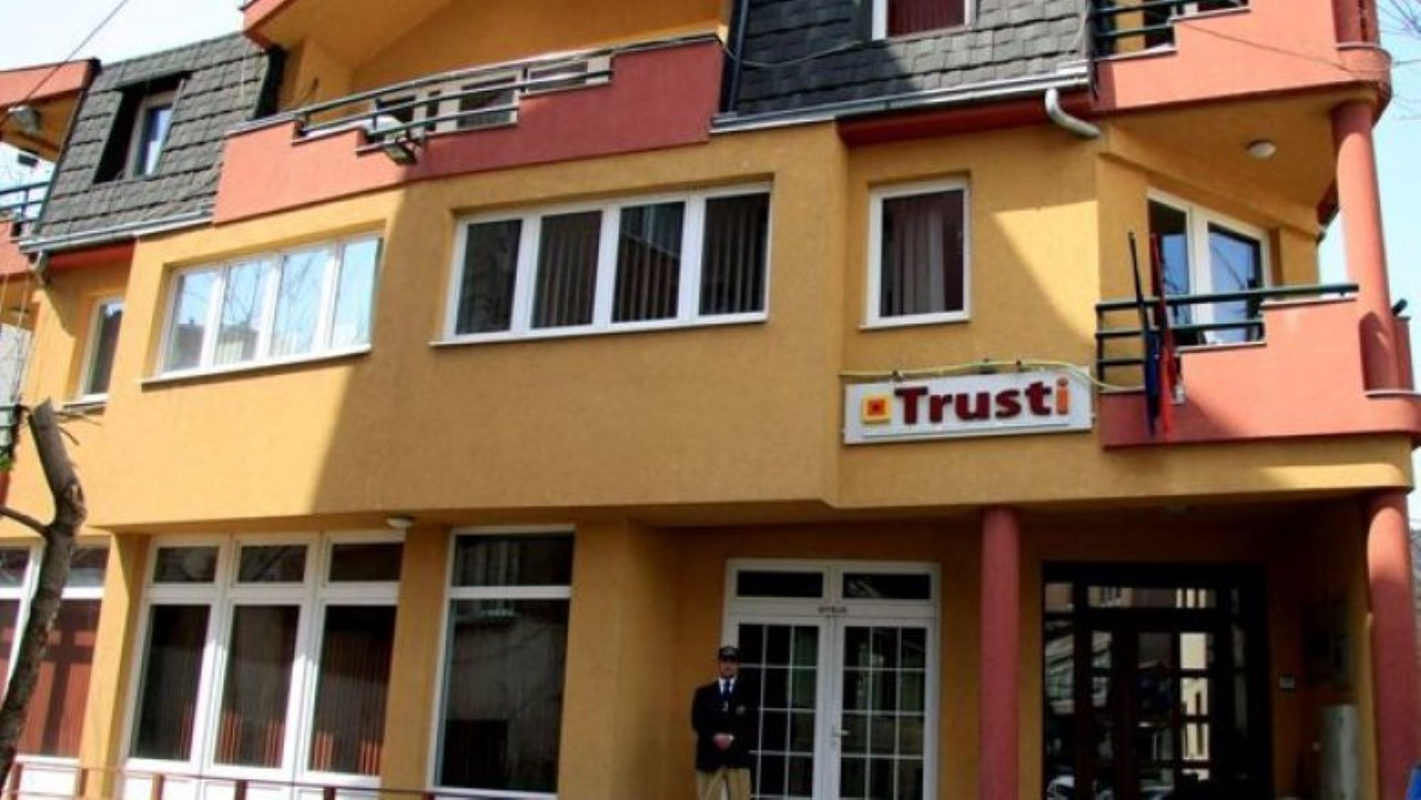 Trusti njofton se ka nisur pranimi i aplikimeve online për pensionet 