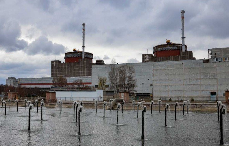 Ukraina godet objektet ruse të karburantit në Krime