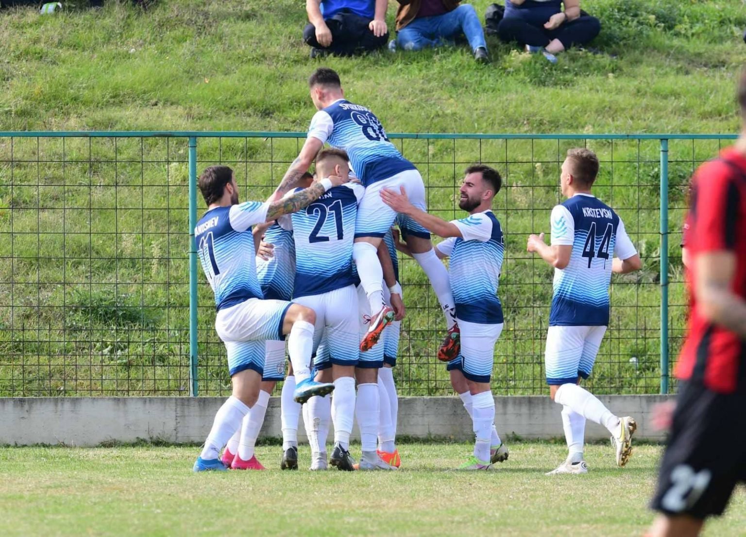 KF Gostivari rikthehet në fushë, i bashkohen veteranët e njohur të futbollit