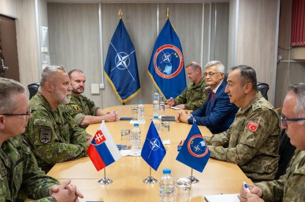 ​Ulutash vlerëson lart kontributin e Sllovakisë në misionin e KFOR-it në Kosovë