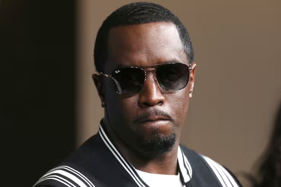 P Diddy mohon akuzat se është kapur duke pirë alkool në burg 