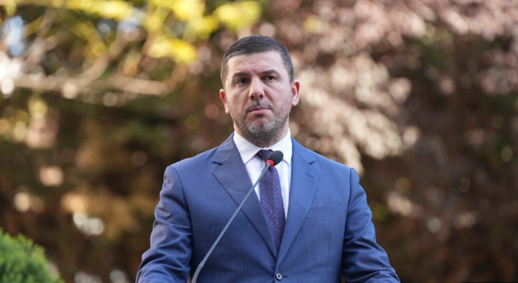 Krasniqi: Osmani të shpallë zgjedhjet sa më shpejt