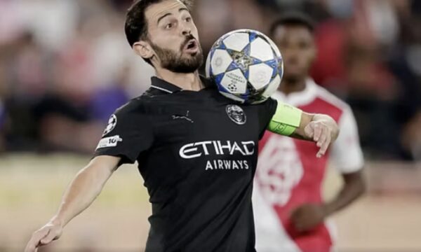 Silva: I përqendruar te sezoni im i fundit te Man City
