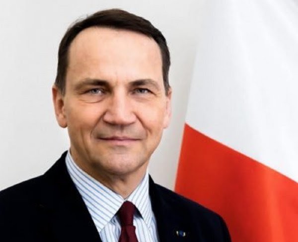 ​Polonia paralajmëron për kontakte sekrete 'të rrezikshme' midis SHBA-së dhe Rusisë mbi Ukrainën