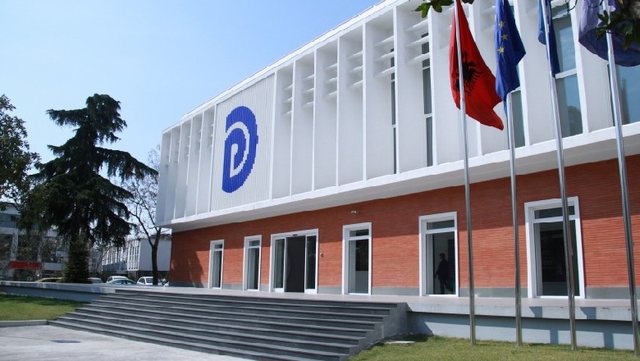 PD thërret mbledhjen e kryesisë të shtunën, zbardhem pikat e diskutimit
