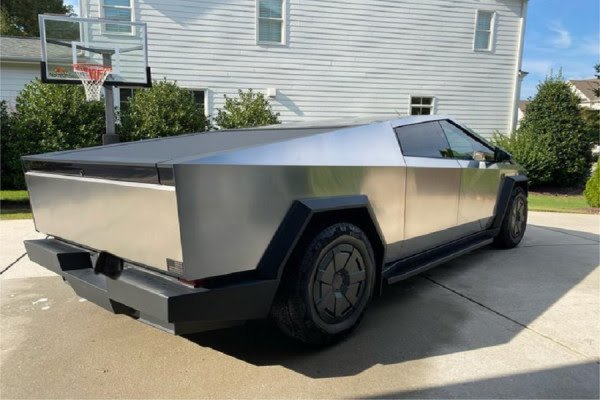​Tesla paditet nga prindërit e të riut që vdiq në aksidentin me Cybertruck