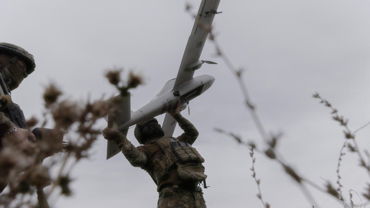 Rusia pretendon se rrëzoi 251 dronë ukrainas, 61 mbi Detin e Zi