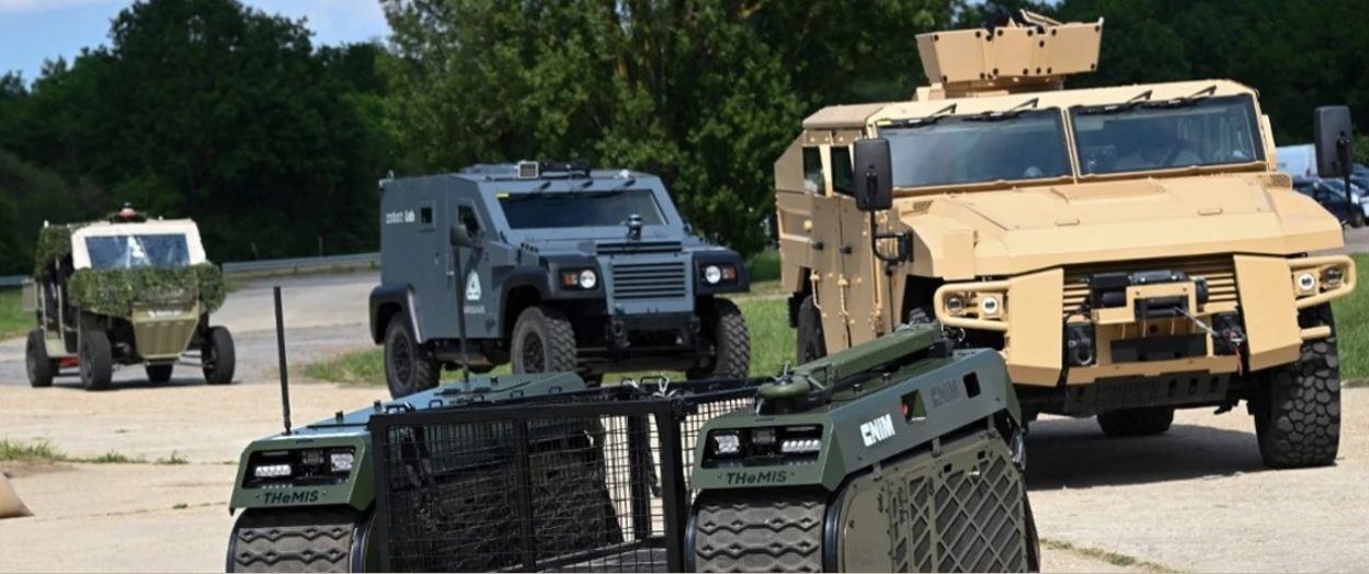 Ukraina do të marrë mbi 150 vetura robotike luftarake THeMIS nga Holanda dhe Estonia